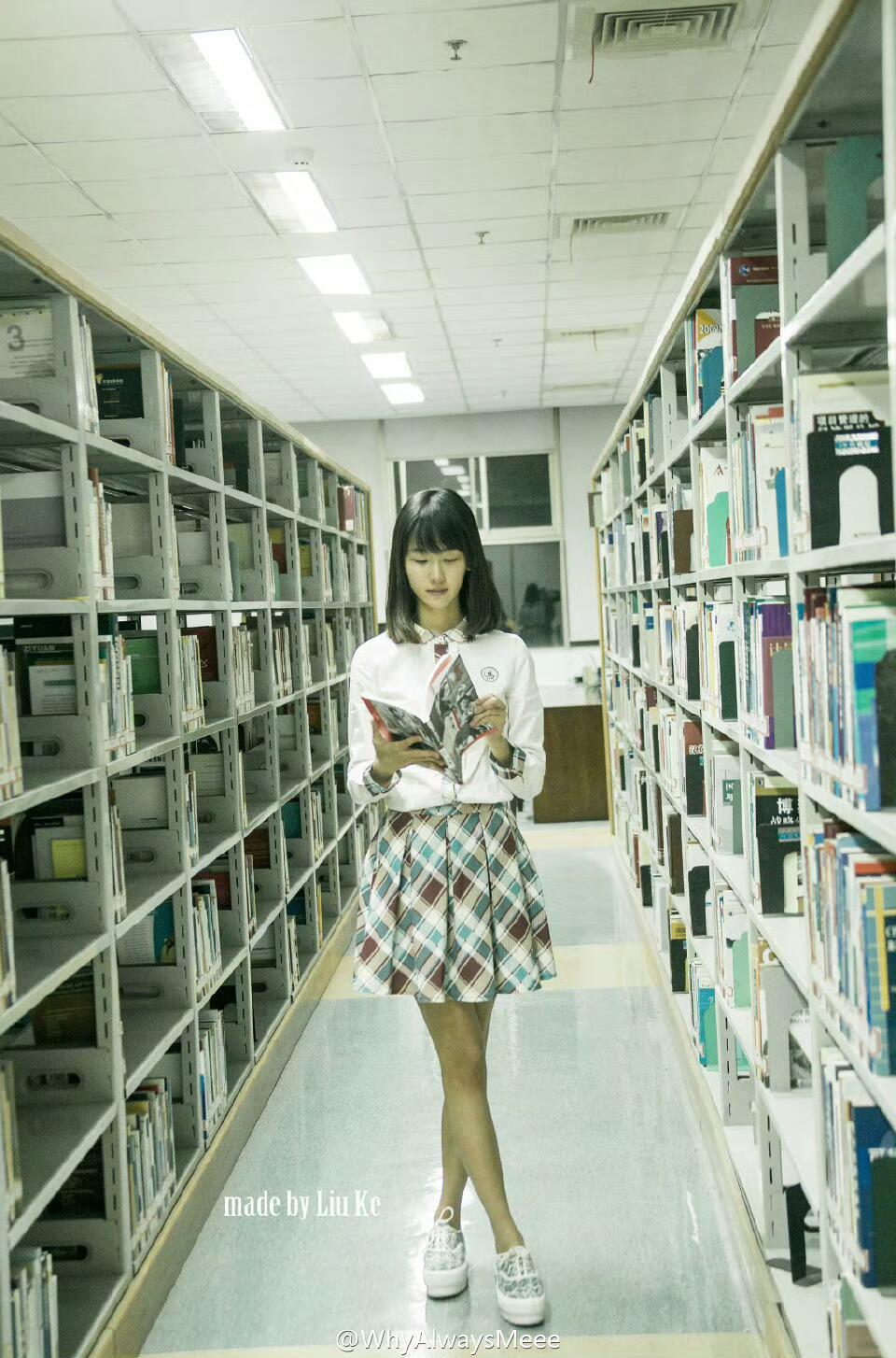 又是一张没见过学生时代的陈都灵 