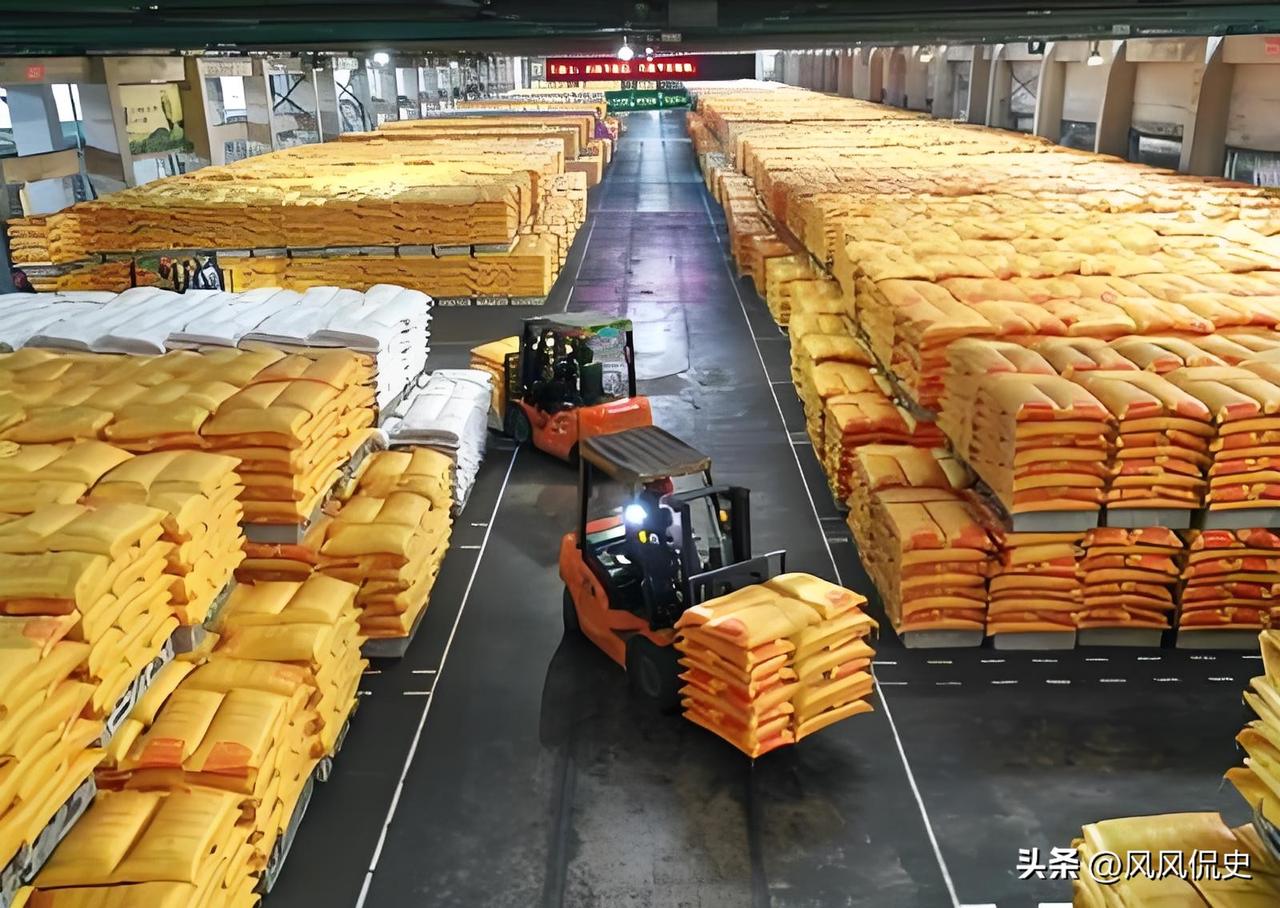 菲律宾你是来搞笑的吧？真是滑稽，菲律宾竟然也申请中国向他们出口尿素
 
也不知道