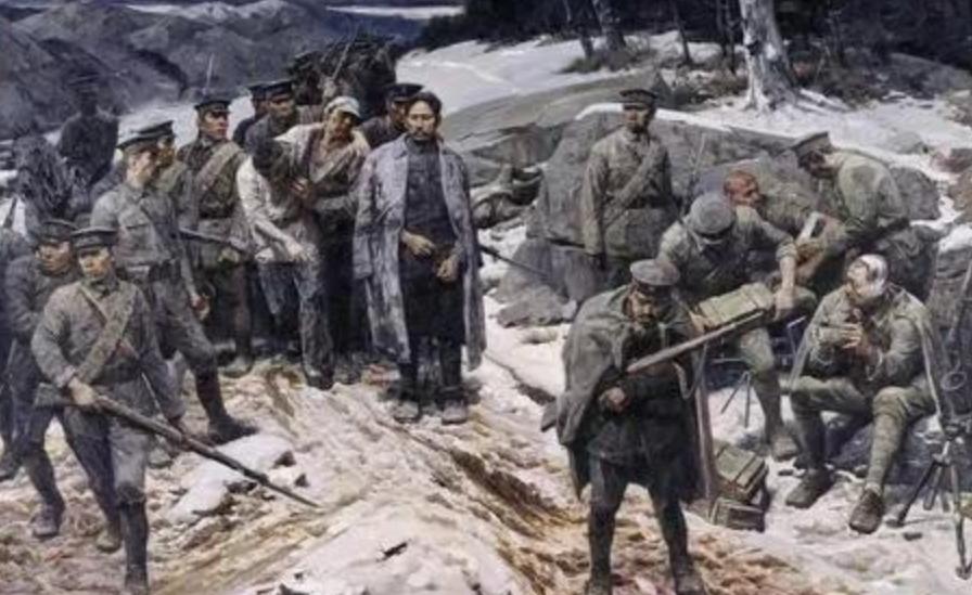 1935 年怀玉山之战，王耀武部下俘获一名红军高级指挥员。
听闻抓到红军师长，王