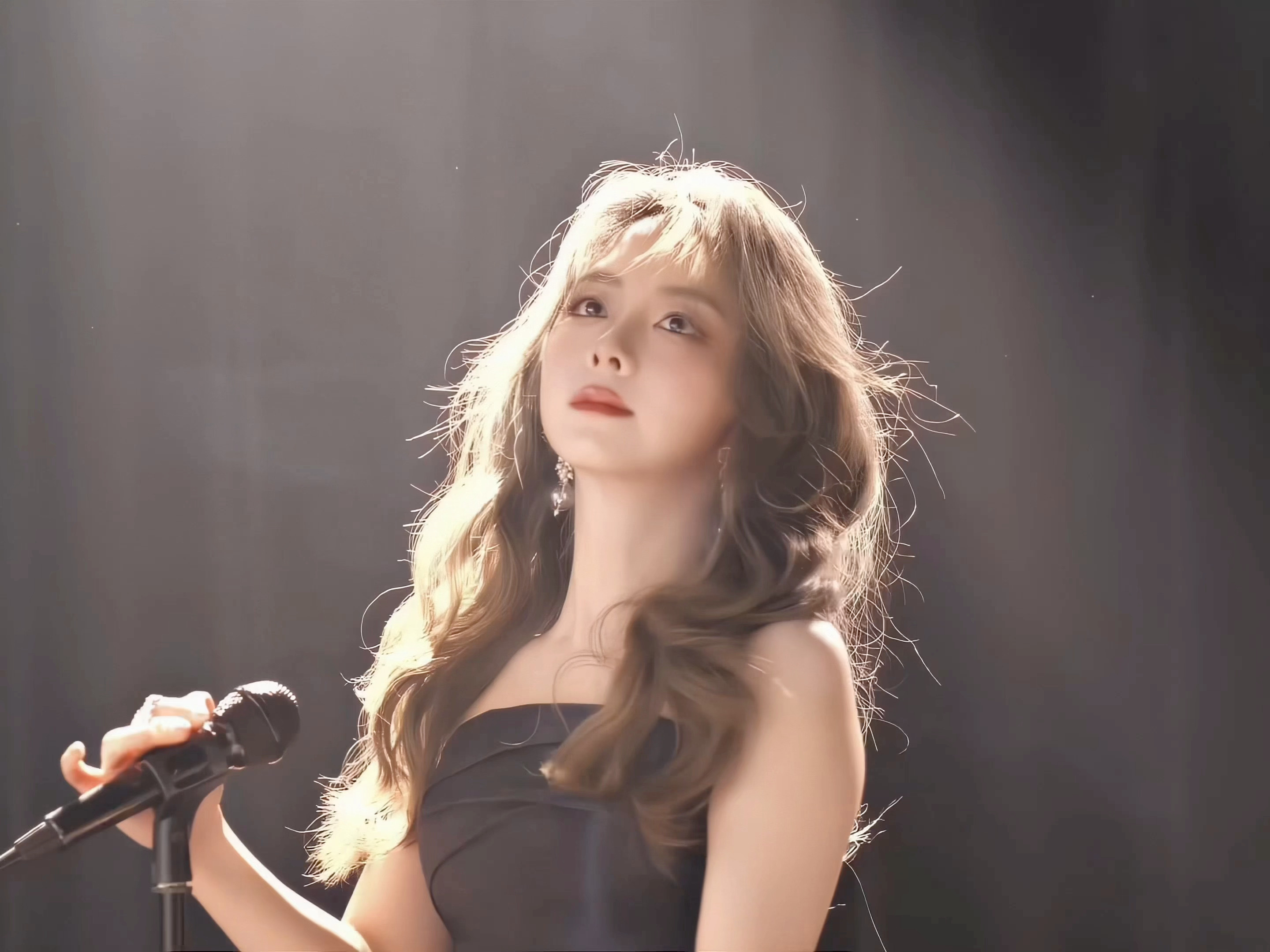 你们的歌手谭松韵出道！ 