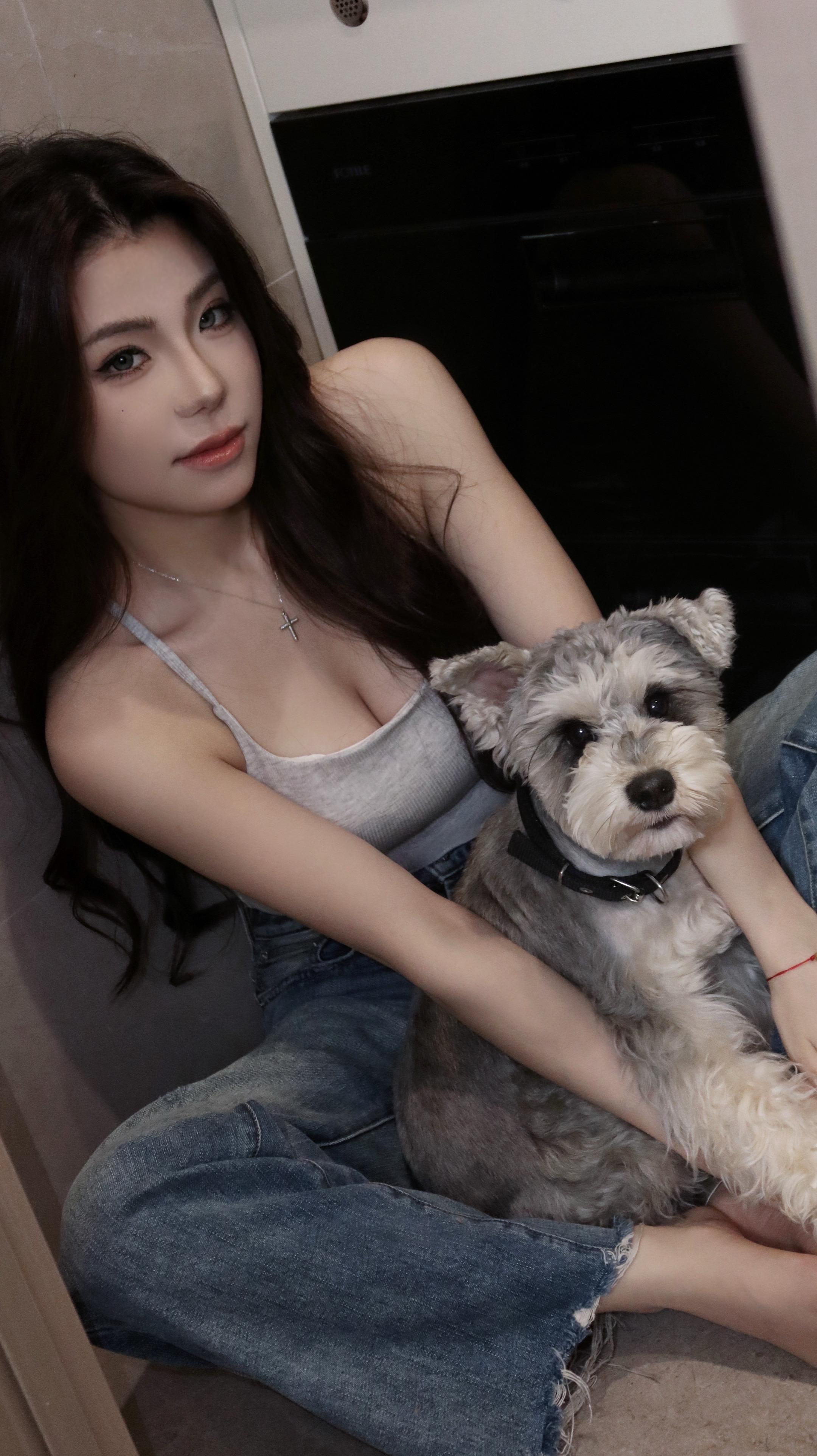 痴痴地等某日终于等到一生中最爱。