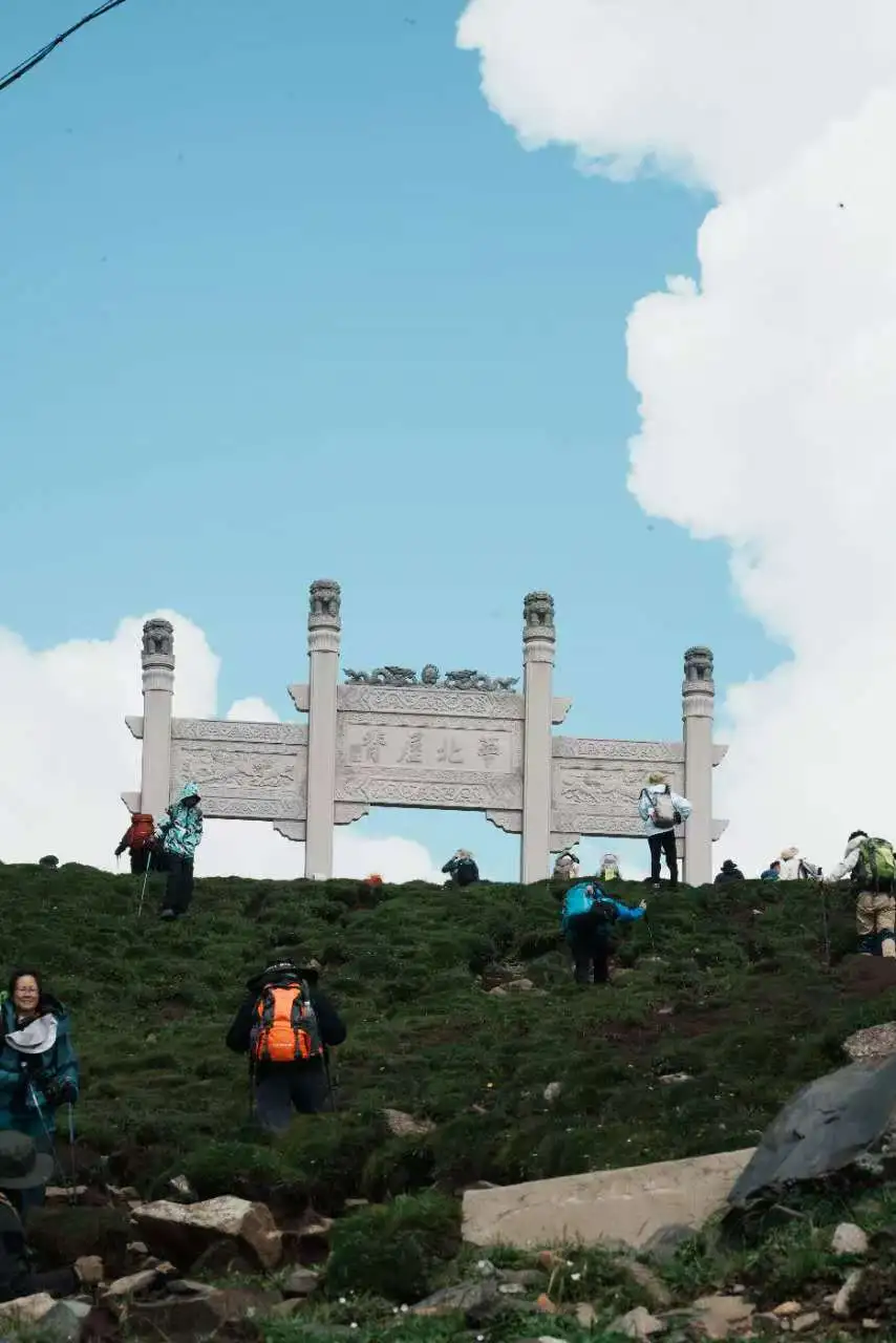 五台山徒步逆穿朝台