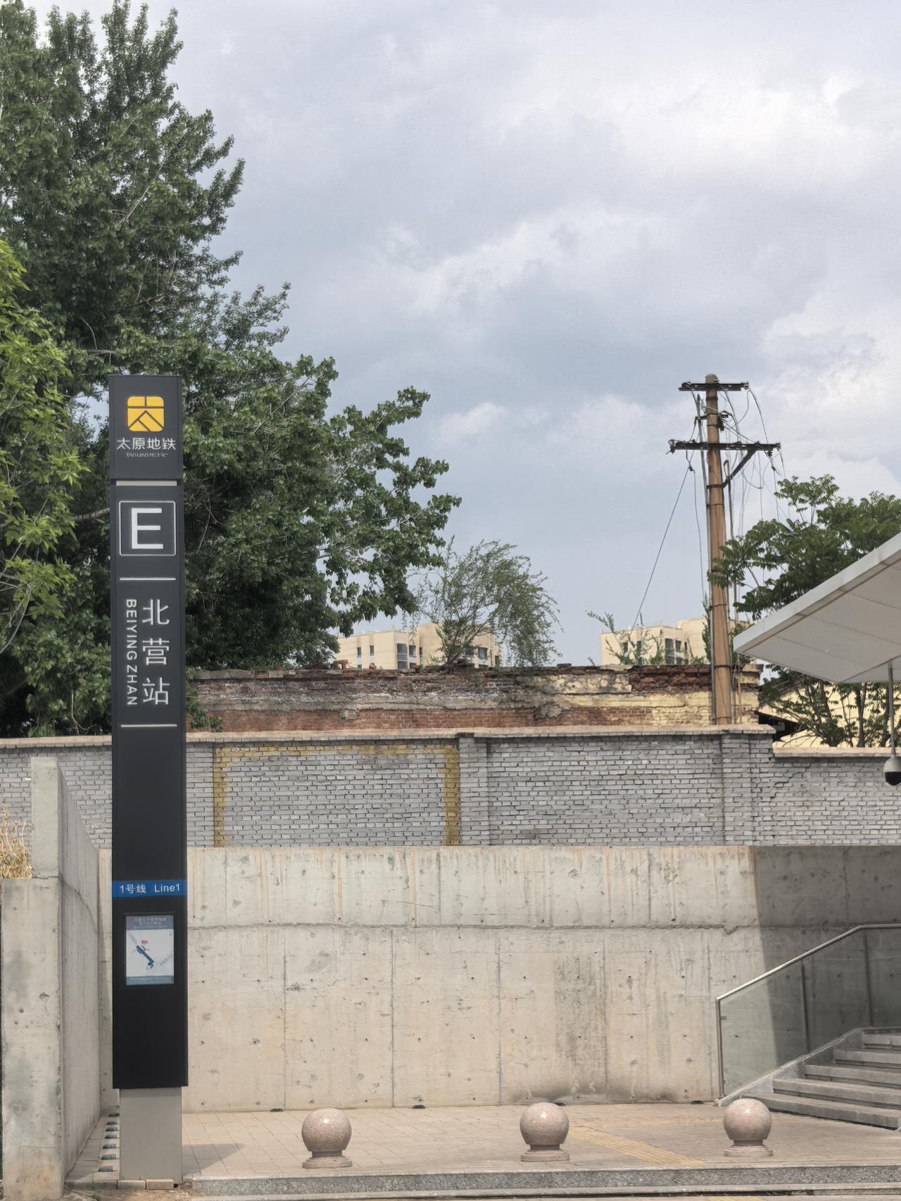 打卡地标，感受现代都市的便捷与魅力！