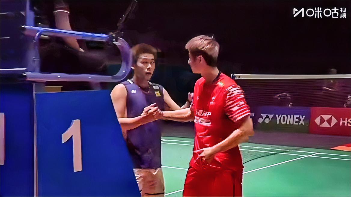 石宇奇决赛意外伤退，连续三年打进马来西亚公开赛决赛的他这次只能屈居亚军，成就昆拉