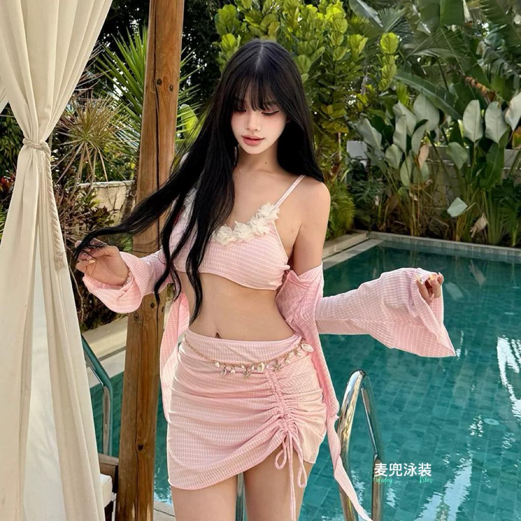 🎀甜妹高颜值泳衣！花朵泳衣好显白，度假泳装
度假风泳装美女 泳装度假风格 泳装