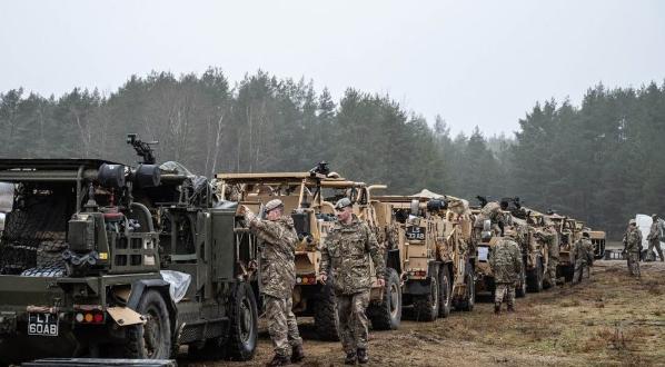俄罗斯一仗把自己打成了亚洲国家，眼瞅着与欧盟的贸易额要掉0了。
俄副外长亚历山大