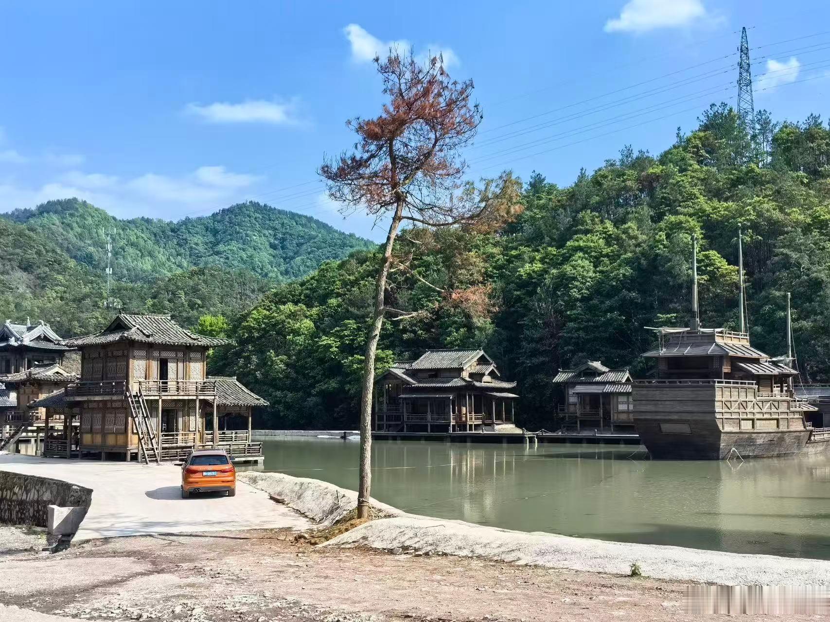 影视行业内容审美大于男帅女美 颜值只是影视作品的加分项，不该成为掩盖剧本空洞、表