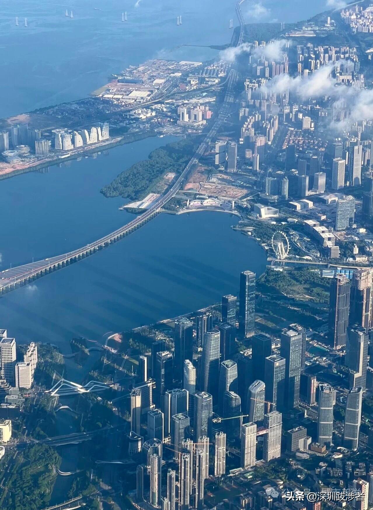 兜了一圈，
还是回到和建筑设计相关的BIM，
有用得上的朋友们，尽管吩咐[碰拳]