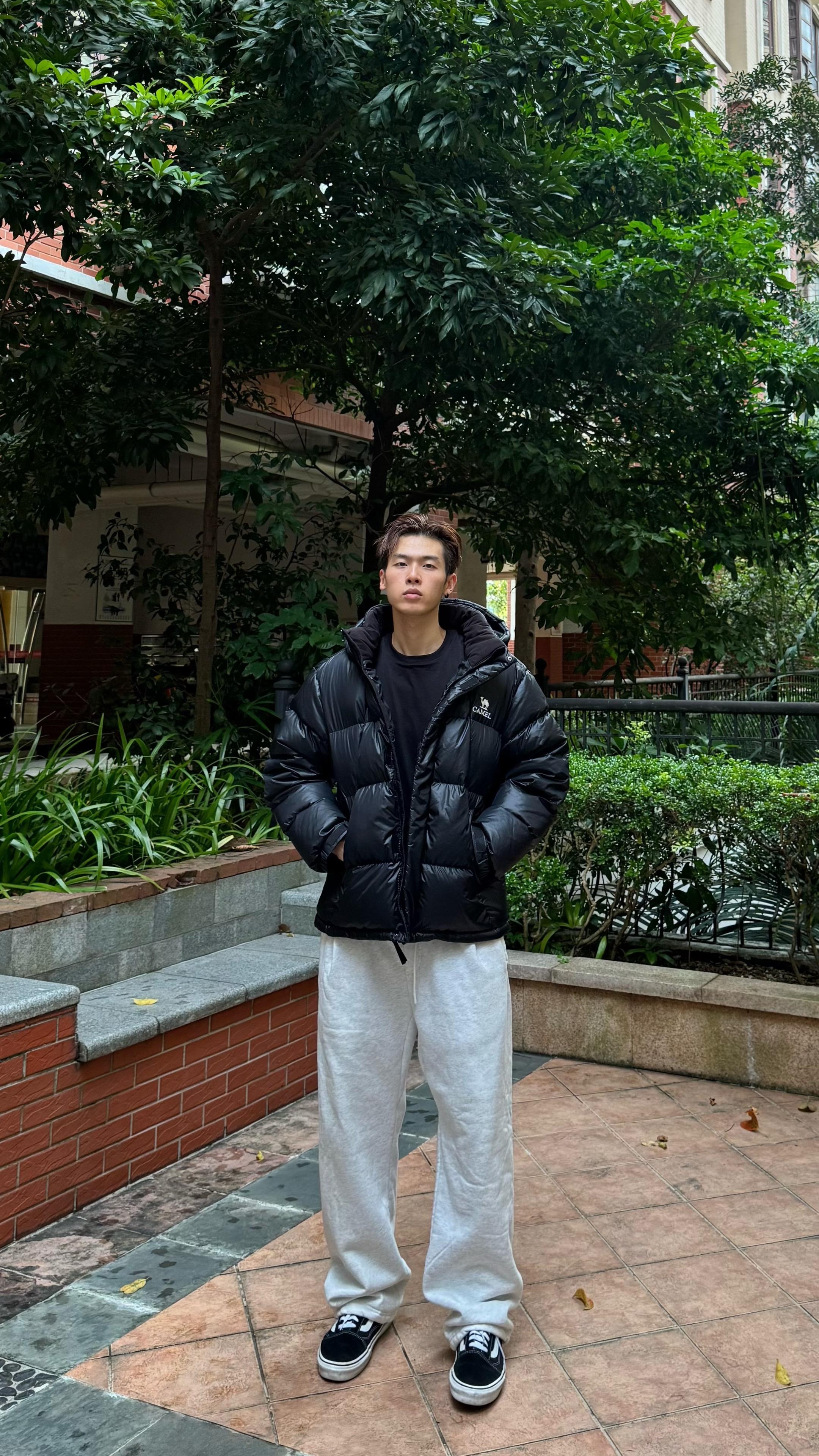 时间推着我向前 却忘记教我怎么后退。