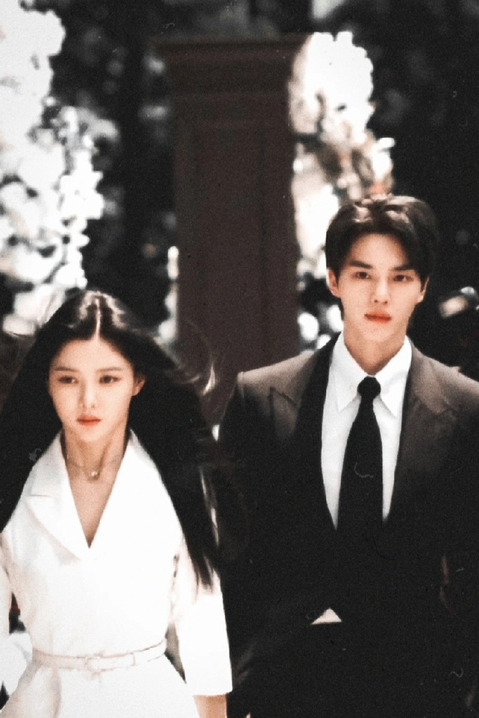 金裕贞、宋江财阀公主&恶魔保镖，两位能不能莫名其妙结个婚，顶配小情侣[老师好] 