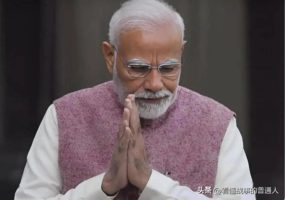 印度跟着美国得罪中国多少年，没少在边境线上和经济政策上和中国硬顶。美军在伊朗打成