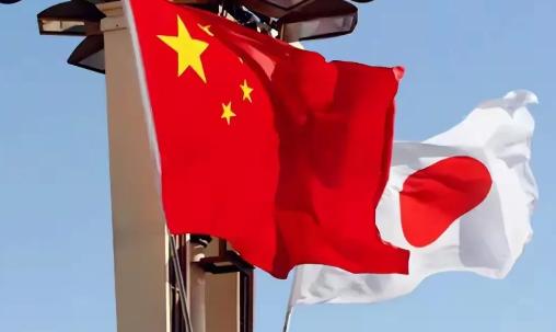 说实话，这次我们不单单是打掉日本的军国主义，解除日本武装，背后可能连老美的霸权一