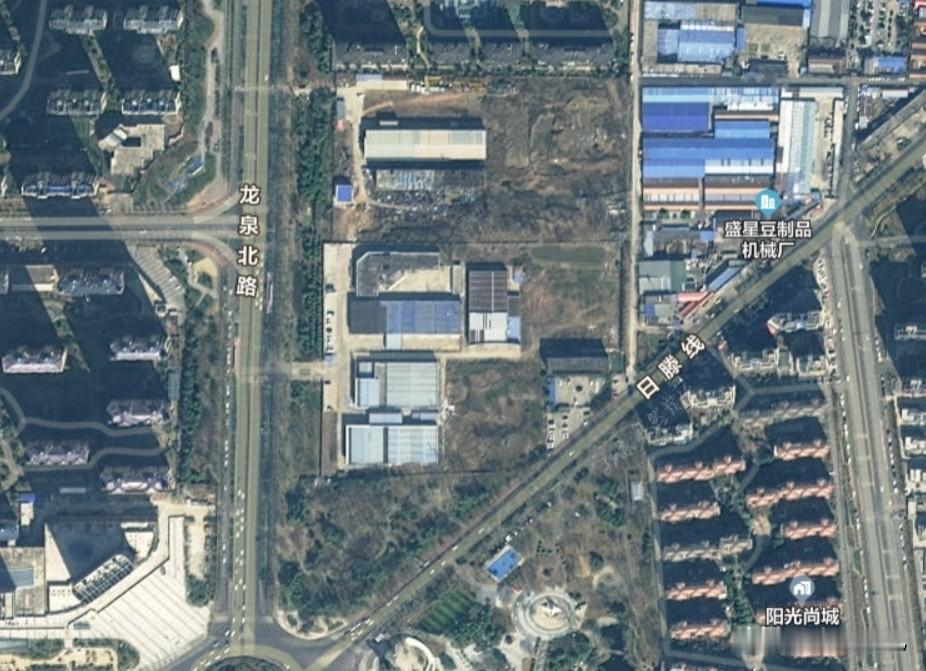 滕州玫瑰园二期，规划条件变更公示，商业金融用地调整为商业用地、二类城镇住宅用地。