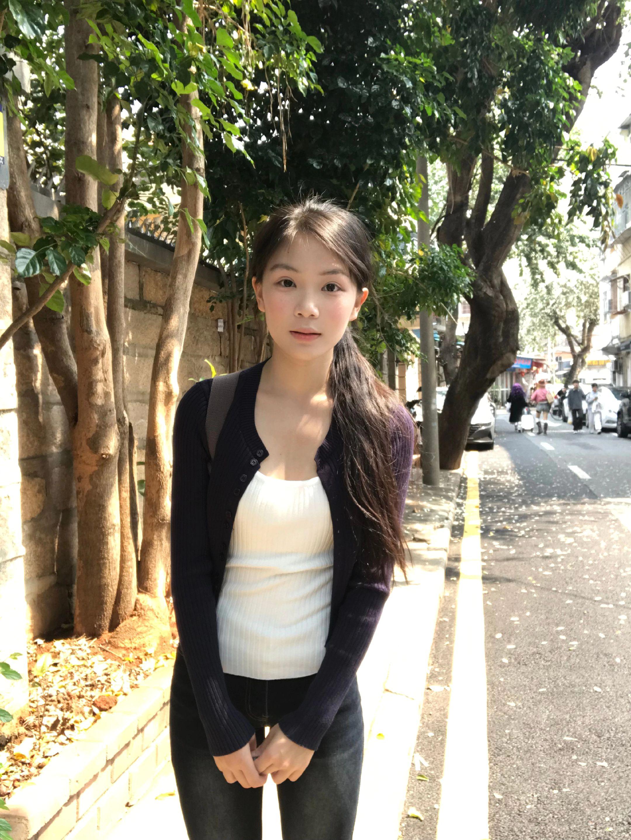 等你多久我都愿意。