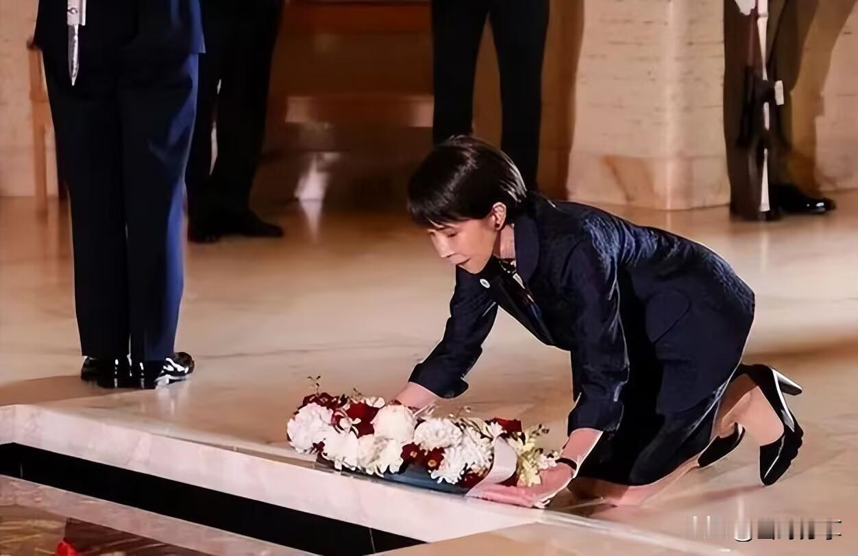 日本首相对澳下跪是否赢得尊重？
 
日本首相高市早苗的“堪培拉一跪”，看似姿态谦