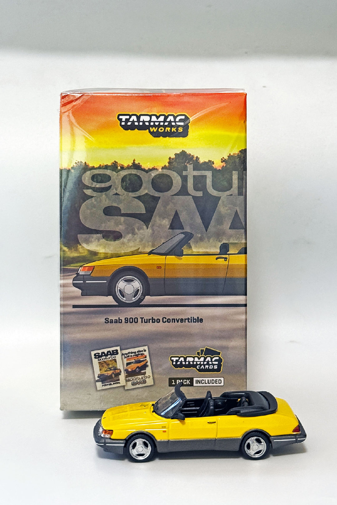 TarmacWorks 1/64 萨博900 Turbo Convertible