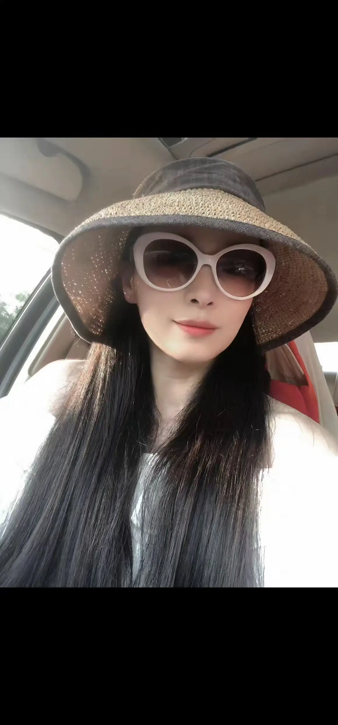 墨镜一戴谁也不爱