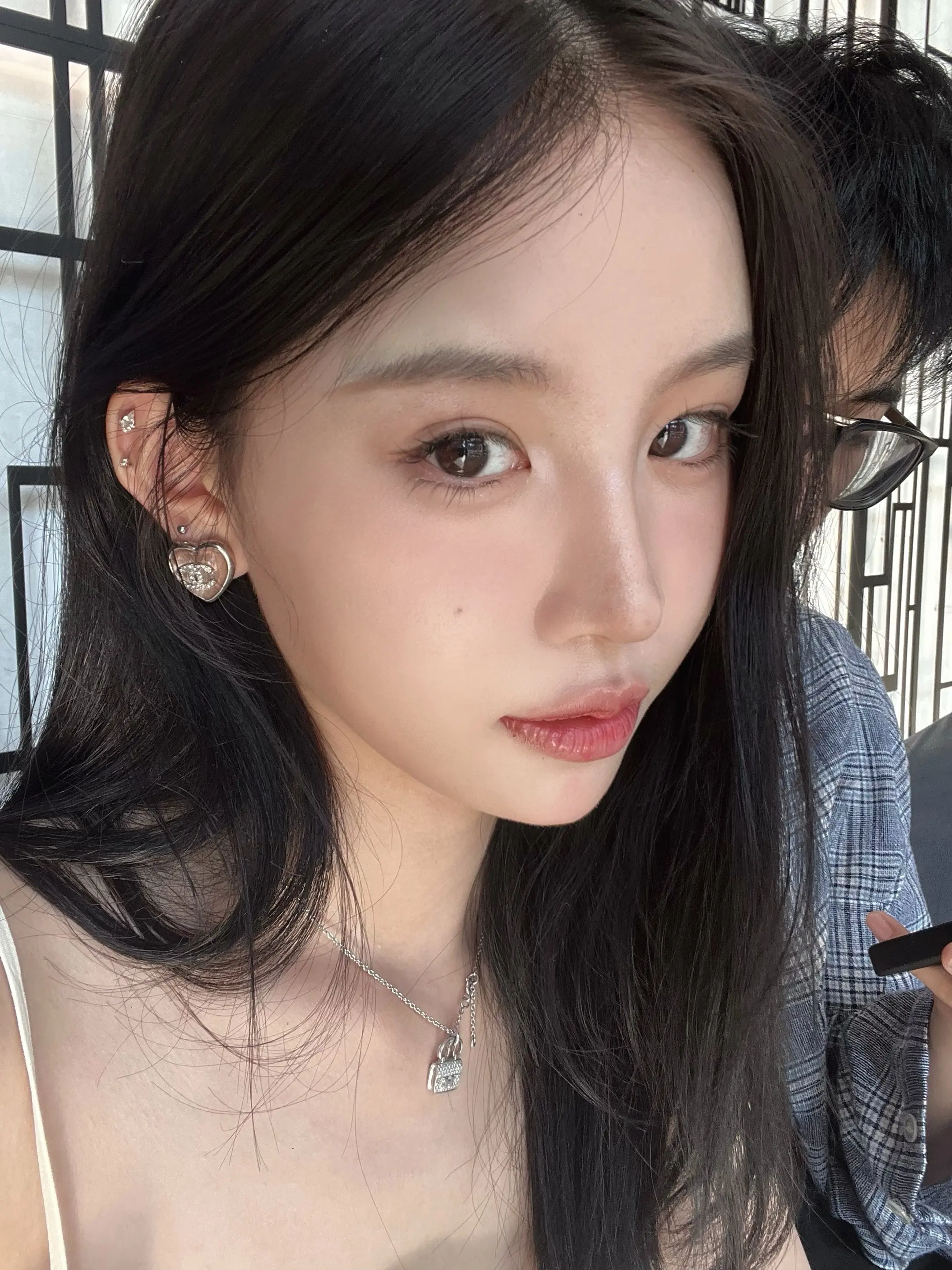 看着我的眼睛 今日妆容