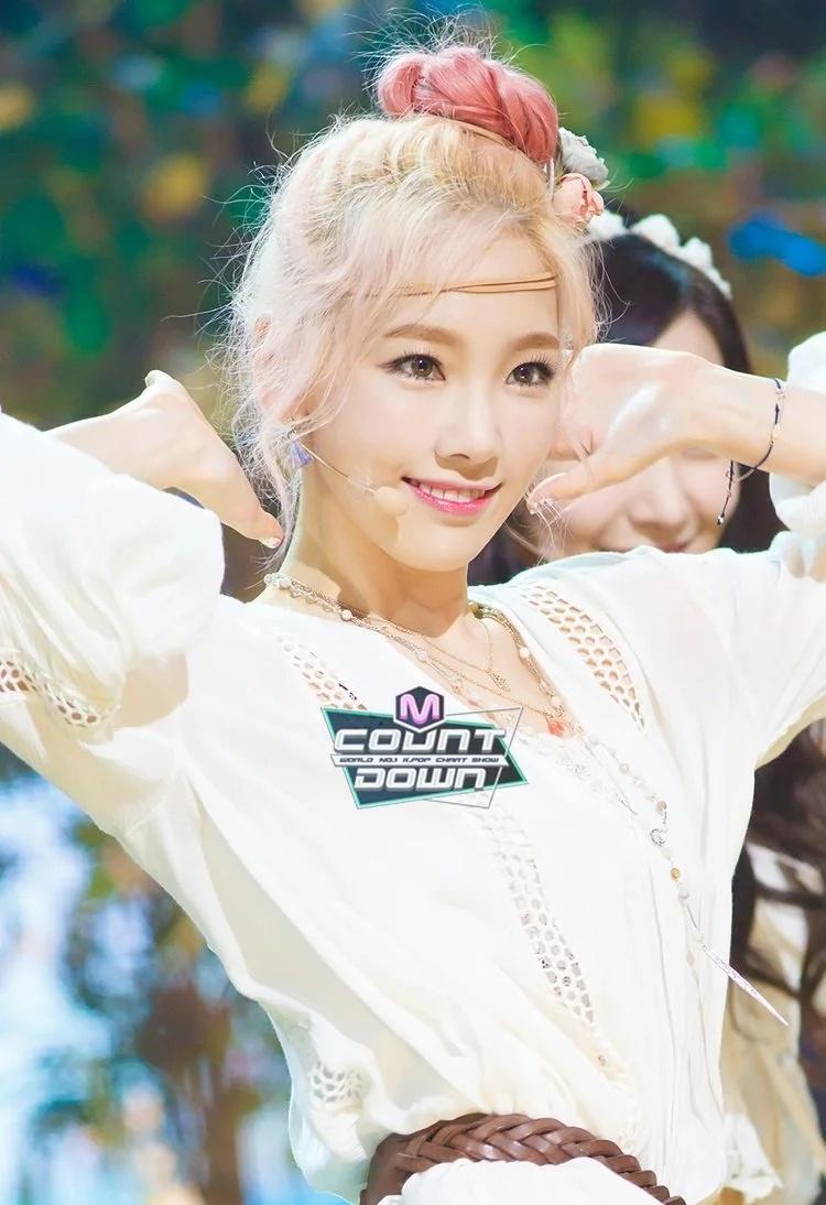 好可爱啊！！！
金泰妍 女爱豆 Kpop 好可爱