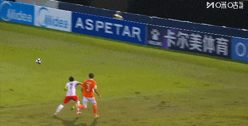 35岁还能飞身鱼跃，亚冠踢出6-4，这剧本比欧冠还刺激。海港客场打拉查武里，51