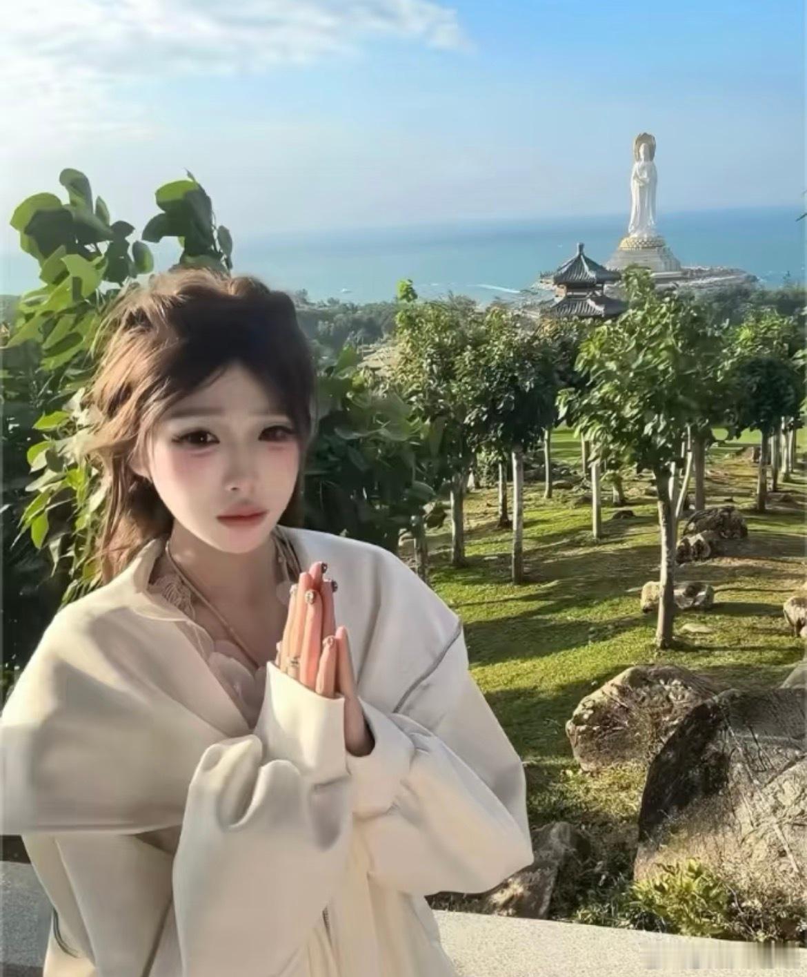 博雅 偷税漏税什么！不是很懂，该交税就交税啊，赚的多就交的多啊，为什么要偷税啊，