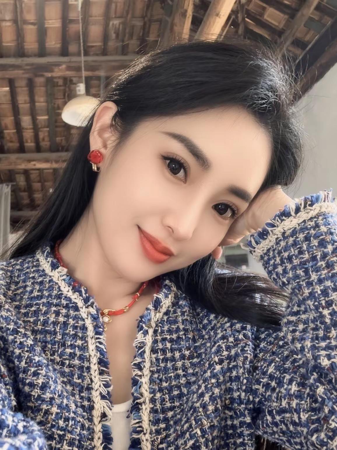 打卡一个新look 原相机live动图