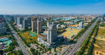 先说分数——2026年到底多少分能上？
先说清楚啊，2026年的录取还没完全结束