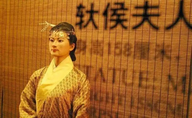 古代墓葬技术有多高？刘邦唯一没杀的异姓王，四百年后如睡着一般
说起刘邦的异姓王，