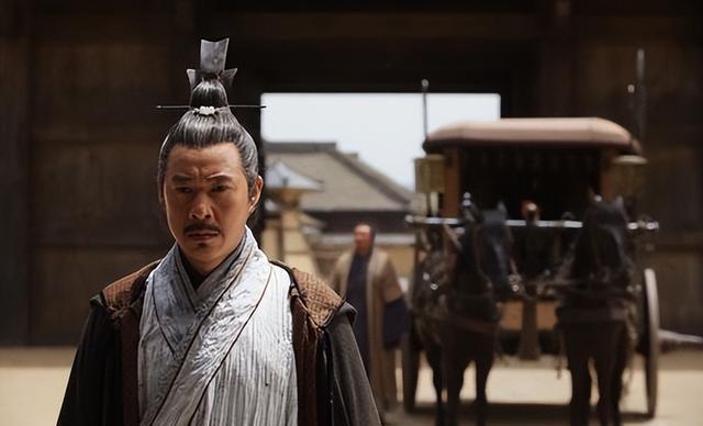 [微风]公元前95年，苏武在羊棚外睡觉，忽然，一个匈奴美女闯进了他的被窝。苏武生