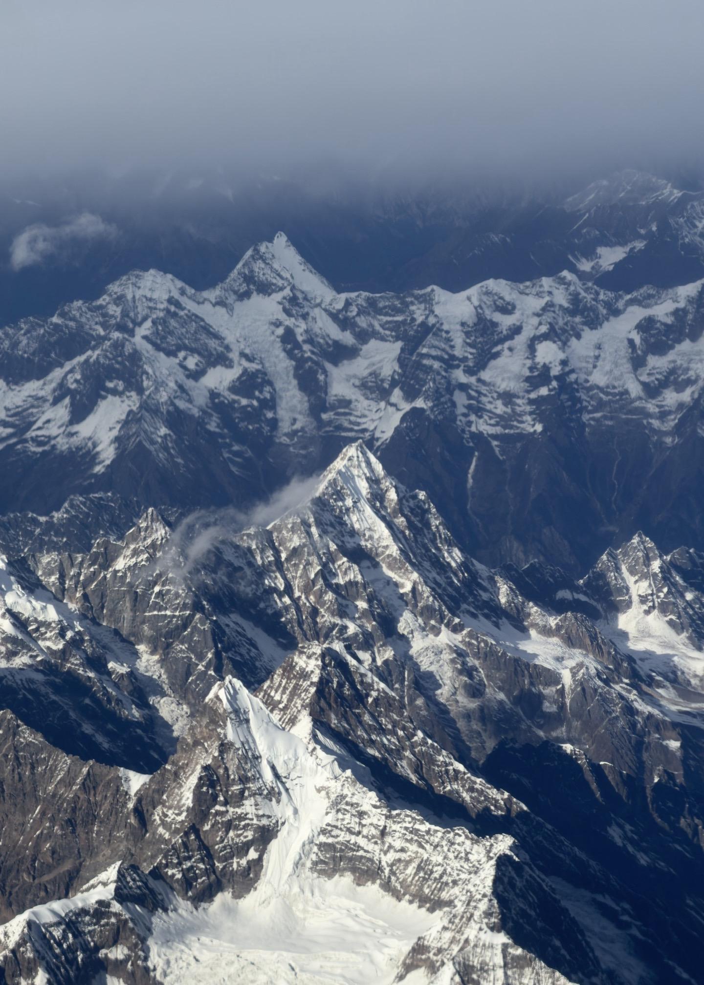 直到亲眼目睹雪山🏔️，才知道镜头和文字都略显苍白