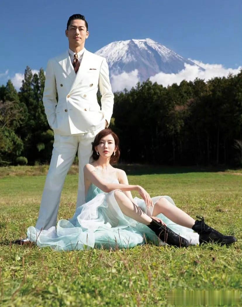 看来林志玲过得挺好的，并不像网传那么不堪。

自从林志玲远嫁日本以来，一直被网传
