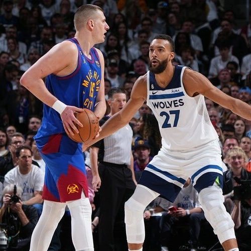 当约基奇面对戈贝尔时进攻端像戈贝尔一样…这比赛分析啥纯核心大拉胯，没得玩了nba