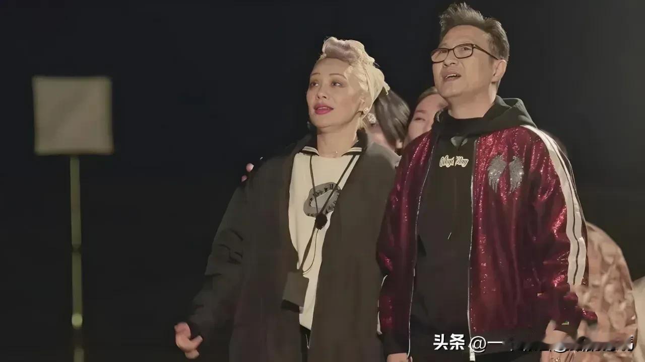 汪峰和宁静这事，早都有预兆，是谁先发现的，我告诉大家，是小学生和中学生。三年前我