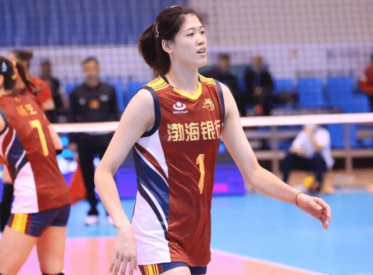 总有网友说国内女排没有一流攻手，要讨论这个问题，首先要确定一流球员的定义，请问什
