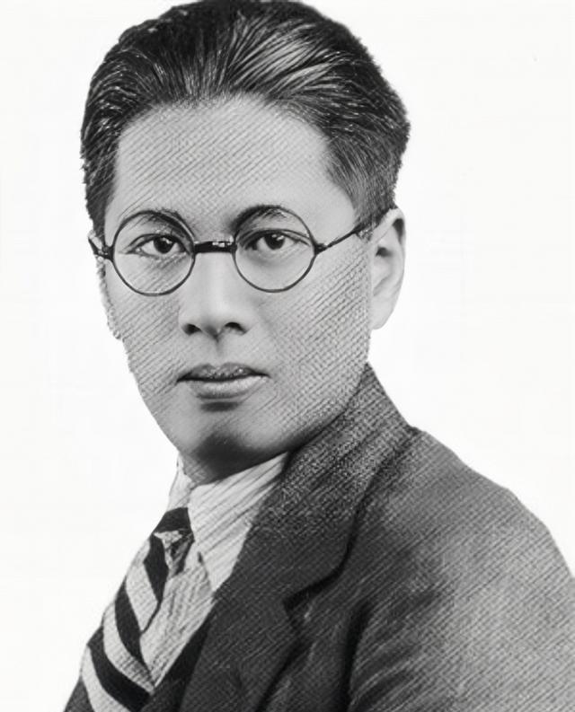 1933年，宋子文发现，因蒋介石围剿红军，国库出现了6000万元的亏空，气得他说