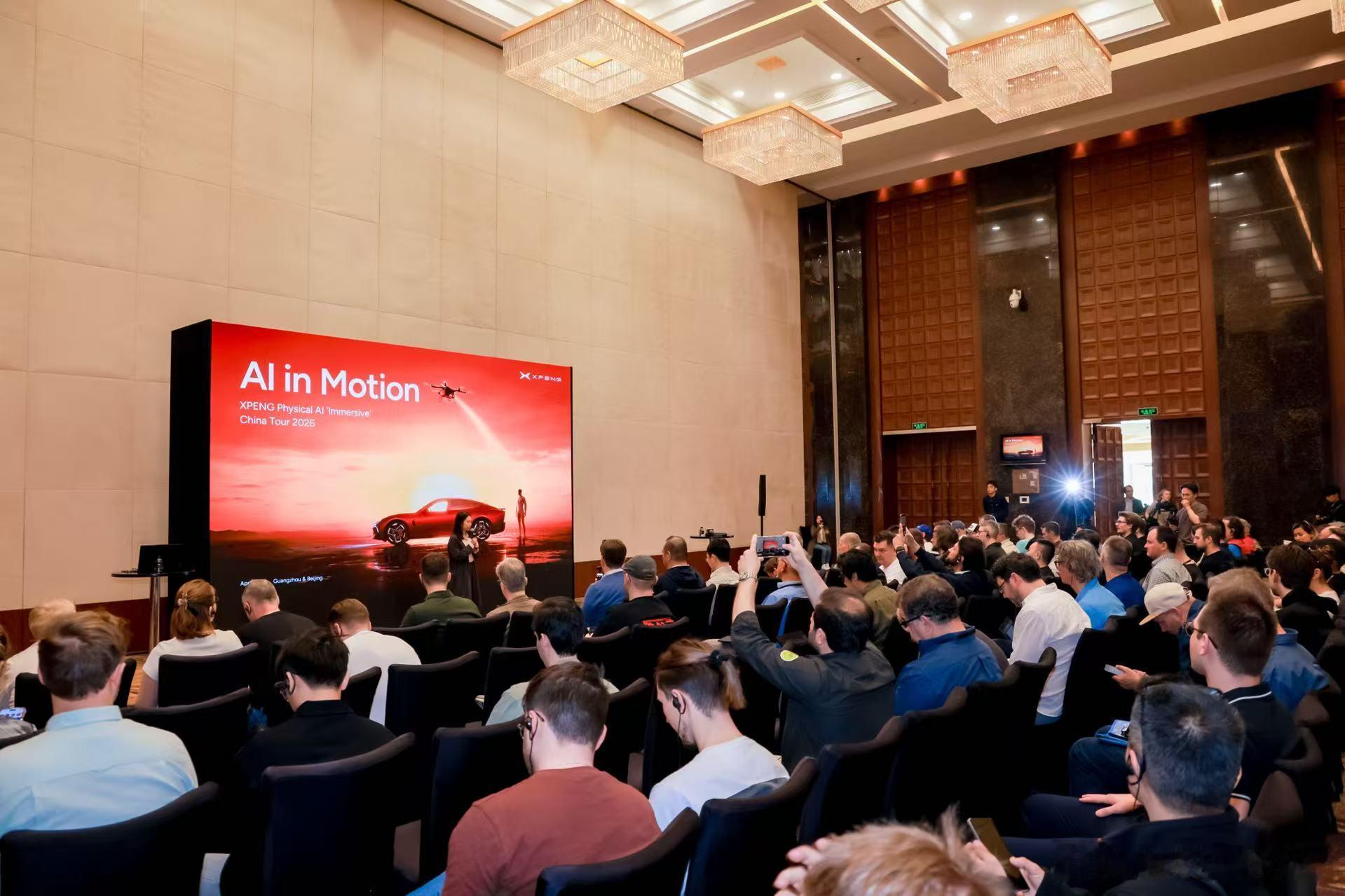 这次北京车展小鹏第二代VLA在车展的表现，能真切感受到中国智驾在进步。全球182