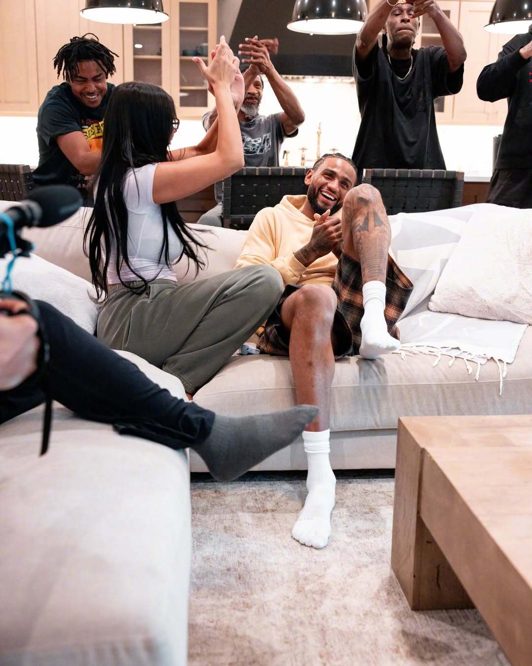 老鹰球员尼基尔·亚历山大-沃克荣获2025-2026赛季NBA年度最快进步球员奖