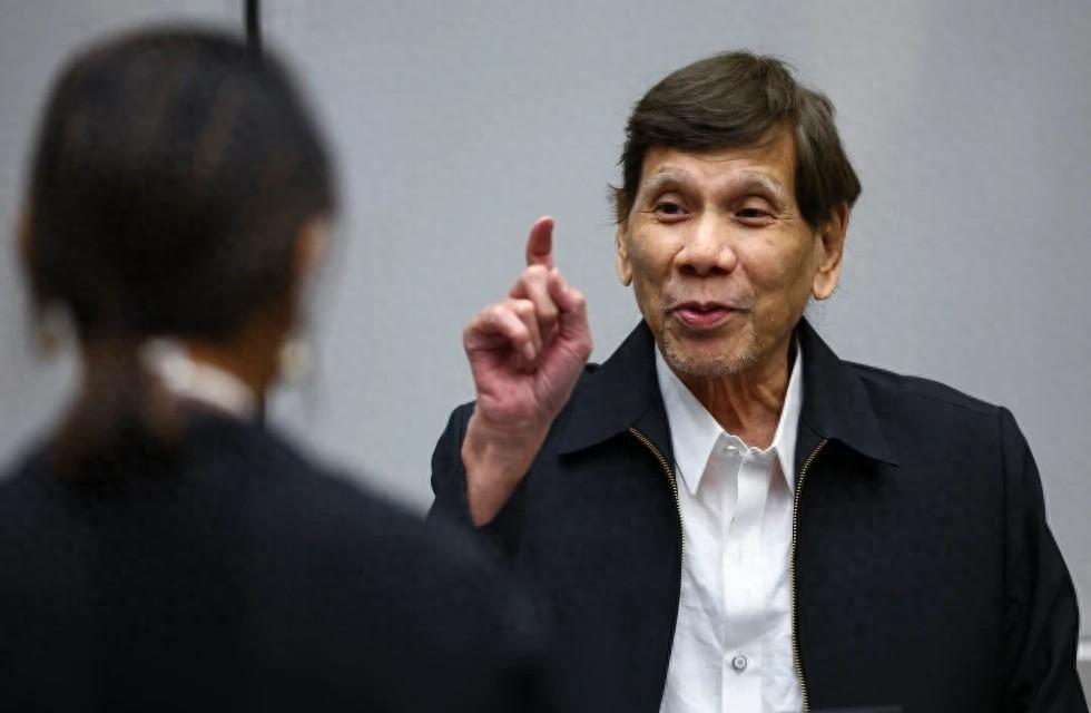 菲律宾前总统杜特尔特被国际刑事法院裁定“适合受审”的消息在10月8日落地，独立医