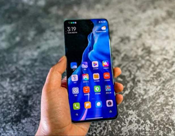 千元预算不买新机，学生党盯上9年前Mate10，没5G凭啥这么香？