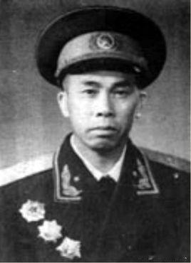 谭文邦
谭文邦（1909—1987），湖南省茶陵县人。曾用名谭文帮。
简介
谭文