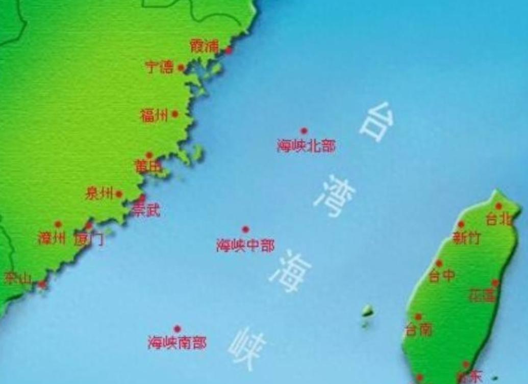 历史总是惊人相似：清朝试图和平统一台湾，郑经却得寸进尺求独立。

郑成功当年赶走