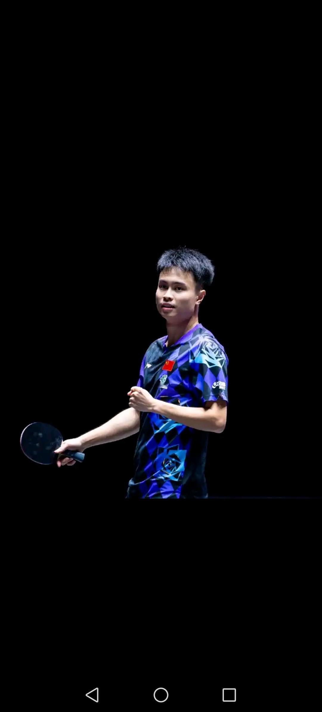 澳门冠军赛周启豪没能创造奇迹，1:4负于张本智和，可以说输得很惨。至此澳门冠军赛
