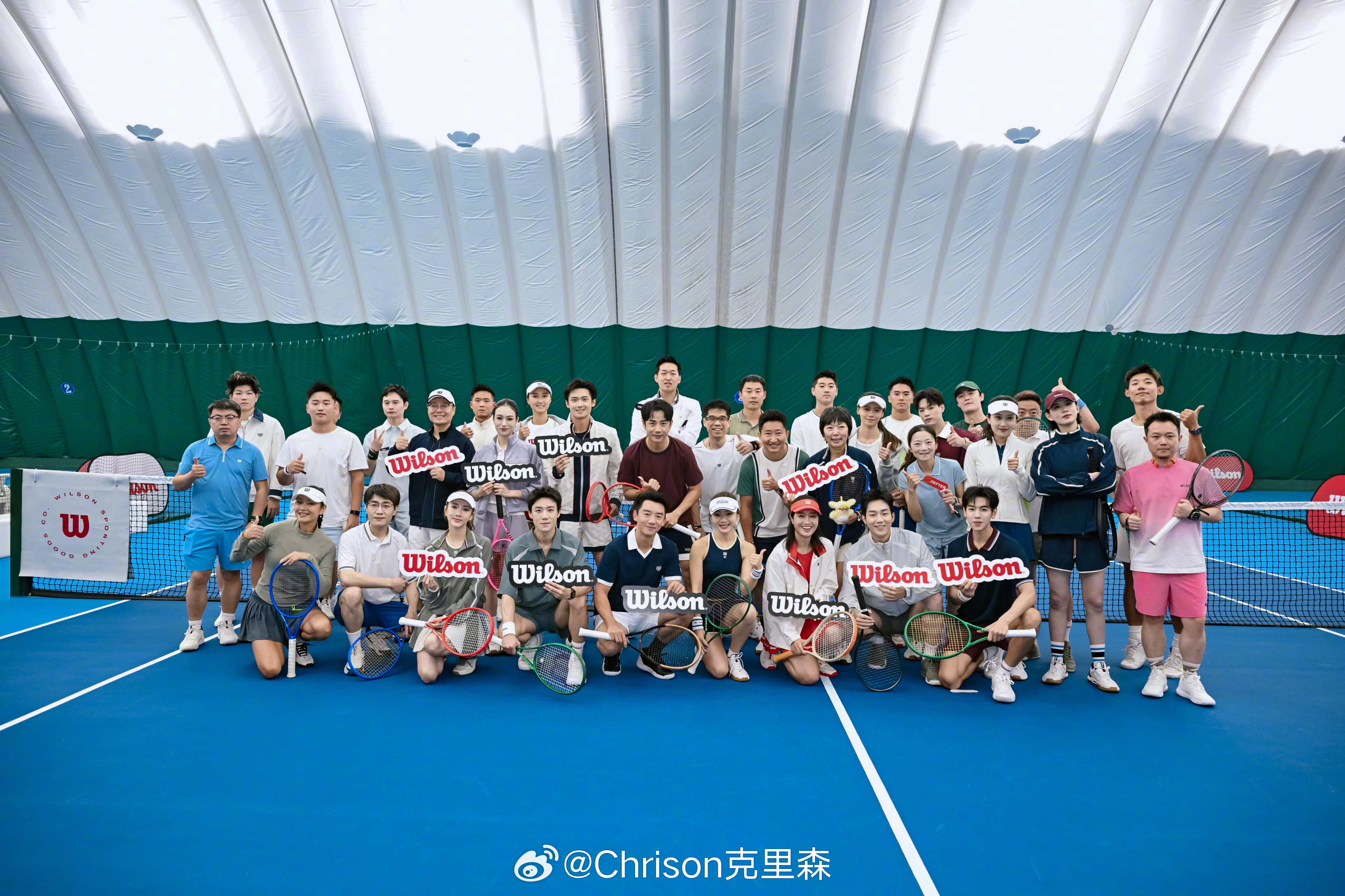 Wilson 明星网球赛现场直击🎾当超模瞿颖挥拍杀球、郑恺笑着击掌、邓家佳挥拍