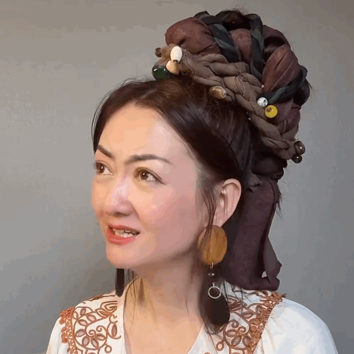 你阴能不能把1-4星直接做成樱饼挂机爬塔得了打56星不痛苦痛苦的是召唤鬼王→挑战