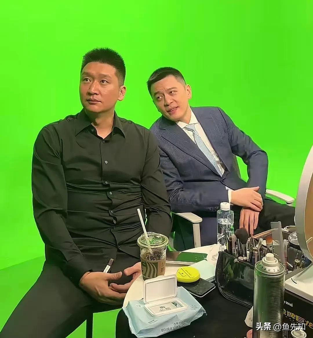 杨鸣现在真是坦坦荡荡啊，昨晚杨鸣跟孙悦一起解说了辽宁队跟北京队的比赛。杨鸣跟孙悦