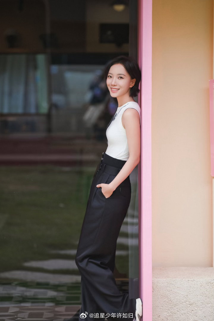 点一首汪铎的偏爱给祝绪丹周五晚高疯 谁懂汪铎的偏爱！祝绪丹借钱二话不说转50，付