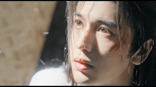 张凌赫这种好苗子 张凌赫出道不买股张凌赫才是没眼光吧