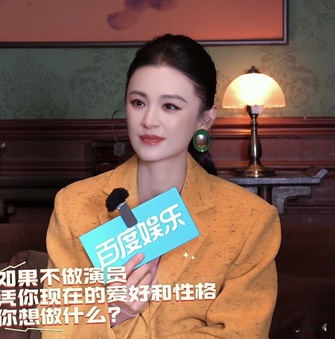 天才画家？看到作品之前，这女明星口气好大；看到作品之后，确实有两把刷子，才貌双全