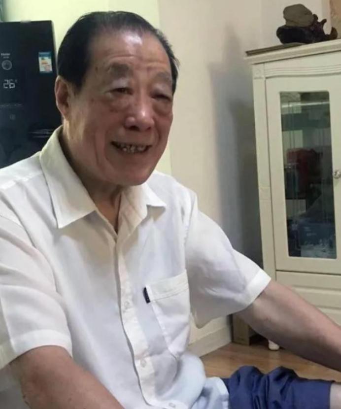 1982年，曾经闻名全国的战斗英雄孙玉国被遣返原籍，从副大军区级干部变成了一名工