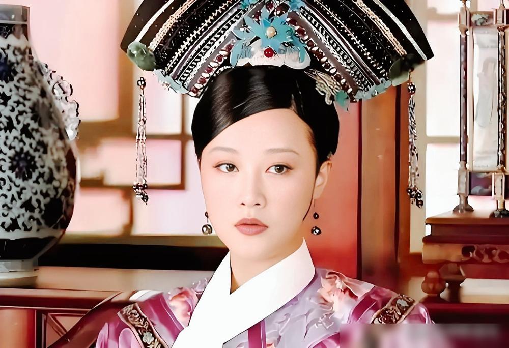 为什么国公府的嫡女，非要跟丫鬟抢男人？孟静娴的脑子，真是被果郡王吃了。
你以为